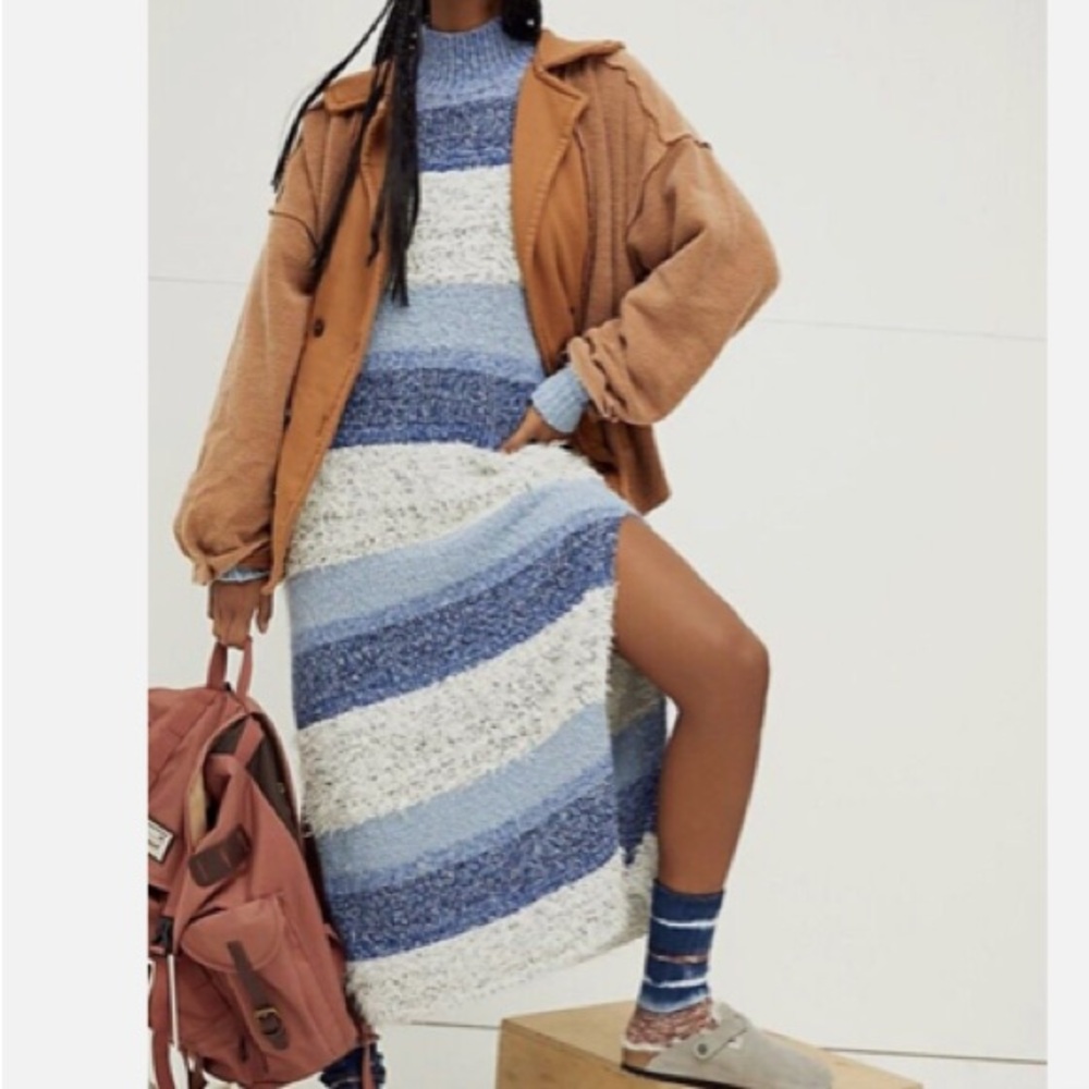 FREE PEOPLE Multi Blue Maxi Sweater Dress  (US XS)